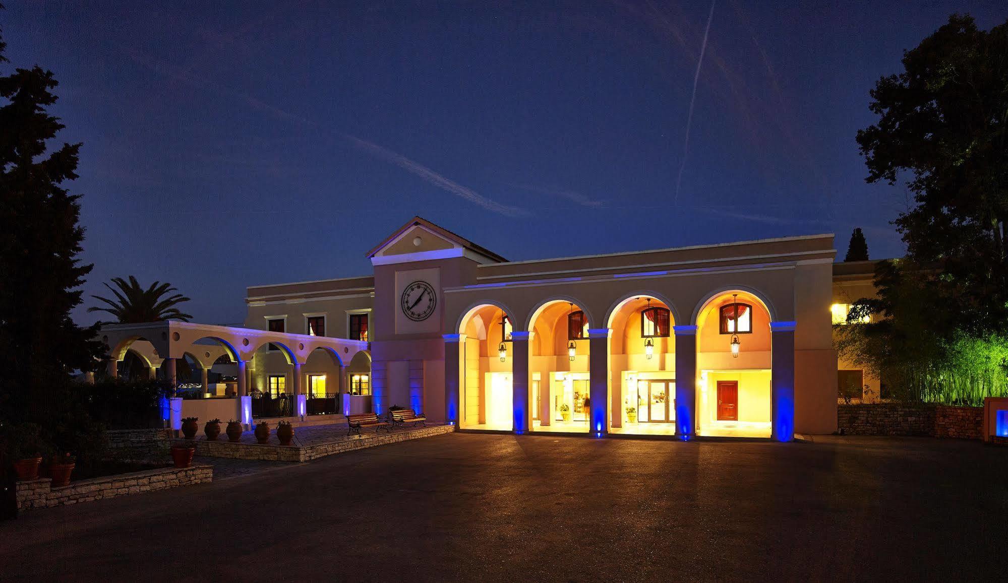 Roda Beach Resort & Spa Exterior foto