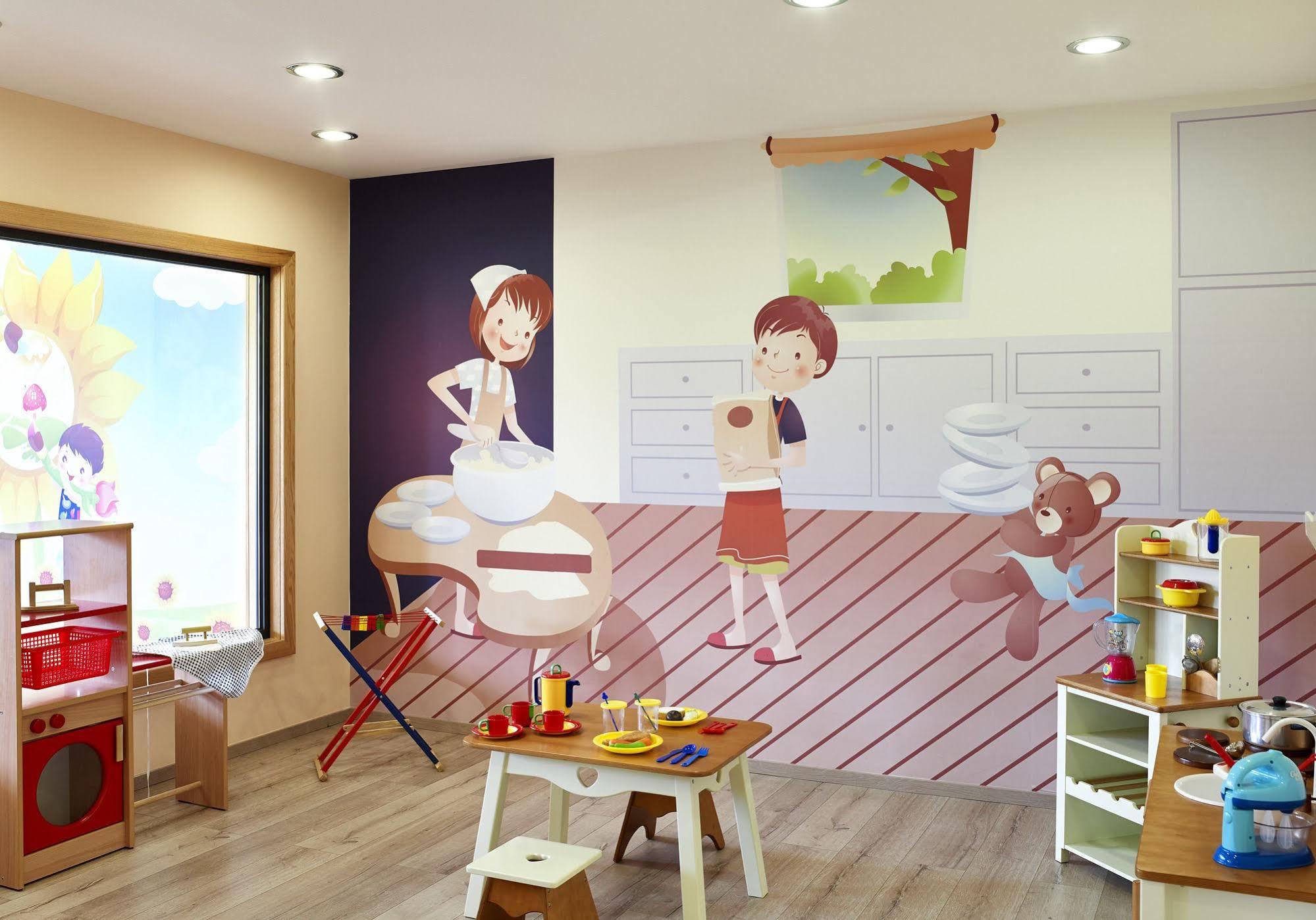 Roda Beach Resort & Spa Exterior foto