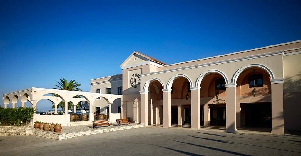 Roda Beach Resort & Spa Exterior foto